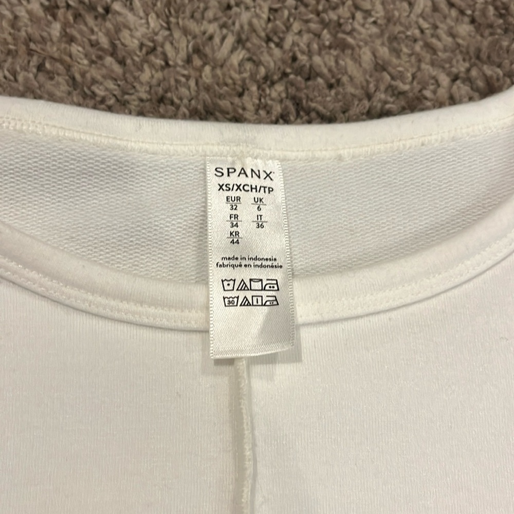 Spanx white tunic so so classy